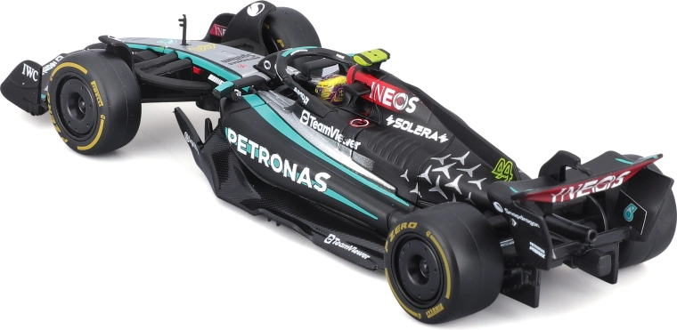 exécution authentique mercedes-amg f1 w15