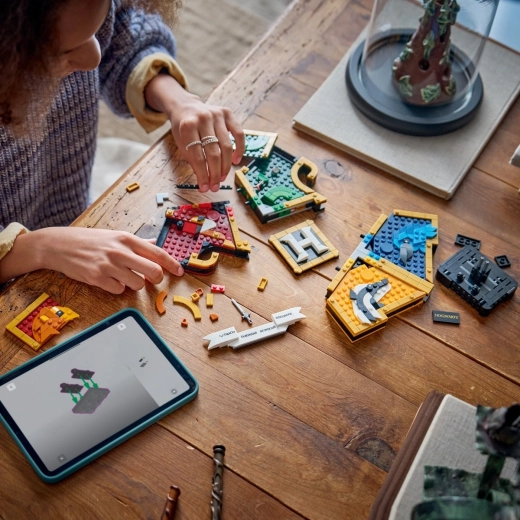 Instructions 3D interactives dans l’application LEGO Builder