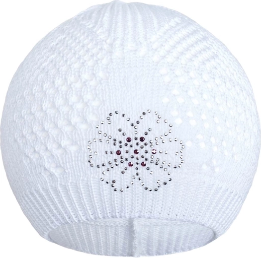 Bonnet tricoté blanc avec petite fleur