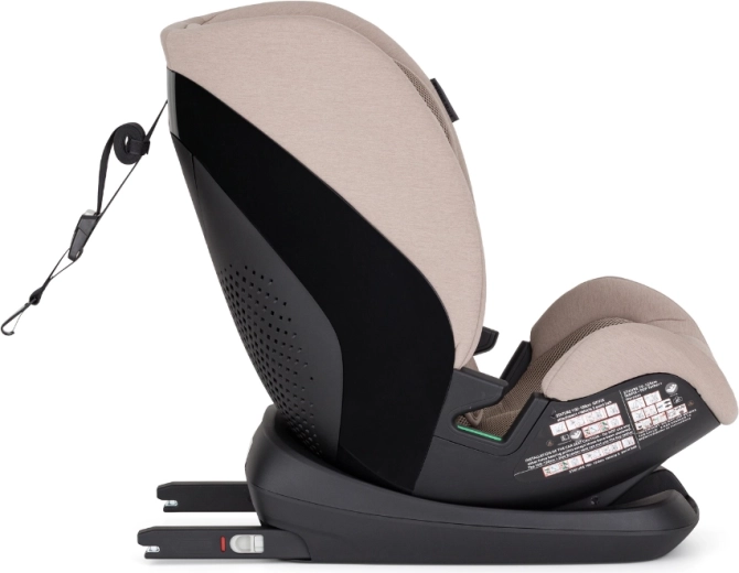 Confort en voyage : inclinaison et housse lavable