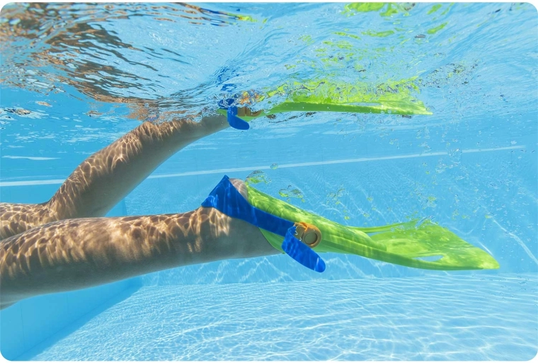 Palmes réglables pour une propulsion efficace