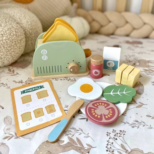 Riche assortiment d’accessoires pour des petits-déjeuners créatifs