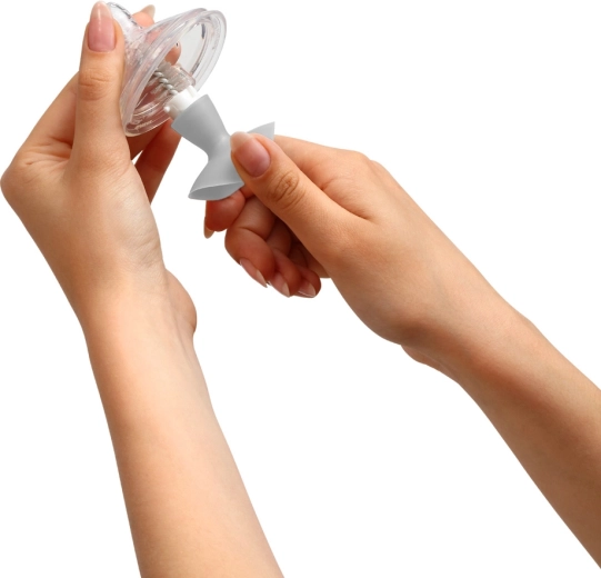 Brosse pratique pour les tétines
