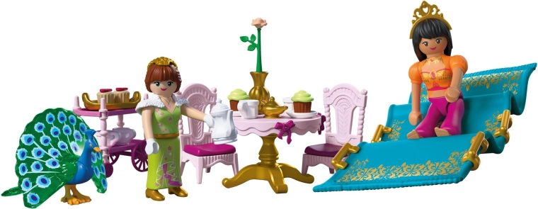 Jardin féerique avec paon