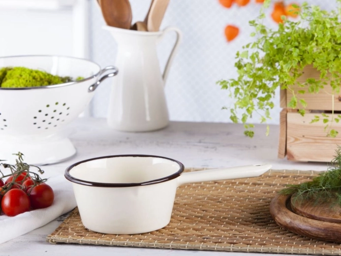 Casserole compacte pour la cuisine du quotidien