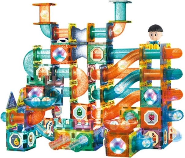Construisez un circuit de billes selon votre imagination