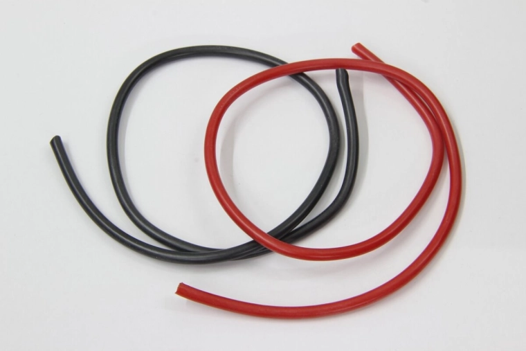 Fils en silicone 1,5 mm² 1 m rouges/noirs