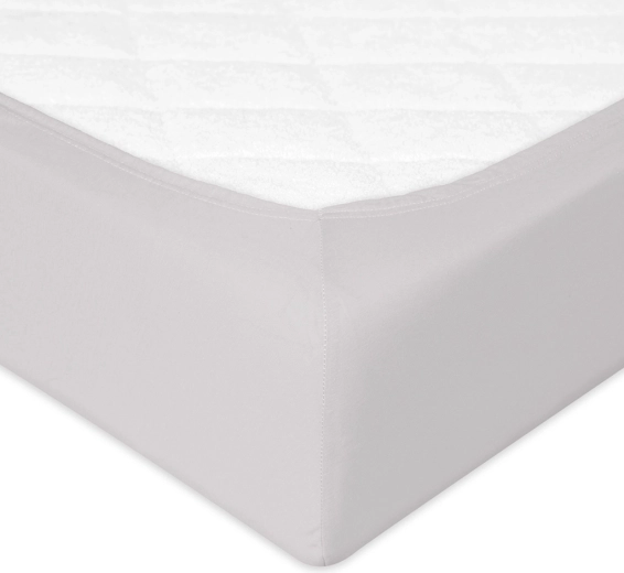 Bord élastiqué – tient fermement sur le matelas