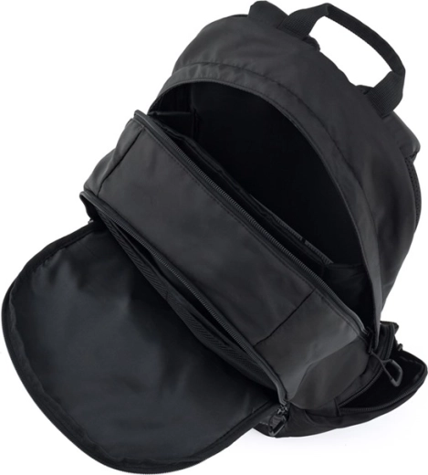 Organisation à trois compartiments et poche pour ordinateur portable