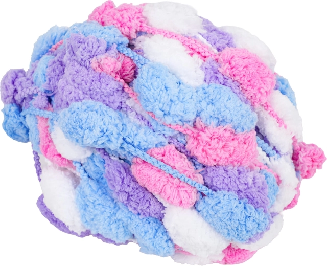 Laine pom‑pom douce pour un effet duveteux