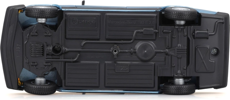 Châssis détaillé et roues en caoutchouc