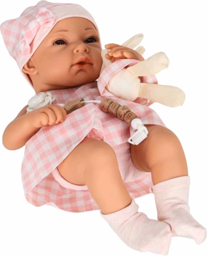Tenue adorable et accessoires pour les soins du quotidien