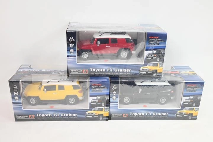 Voiture télécommandée Toyota FJ Cruiser 1:24