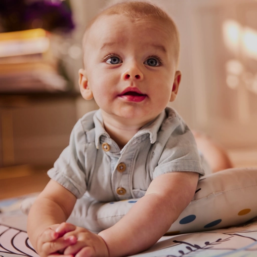 Rembourrage doux et soutien pour le ventre