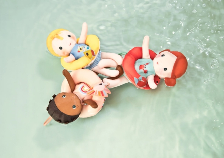 Bébé de bain Lilliputiens avec la licorne Lena