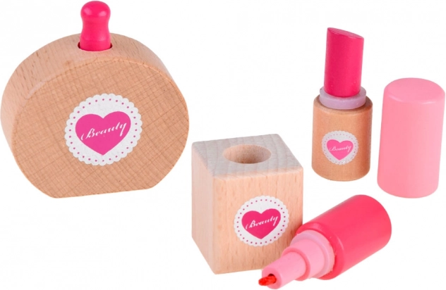 Accessoires en bois pour un jeu d’imitation sécurisé