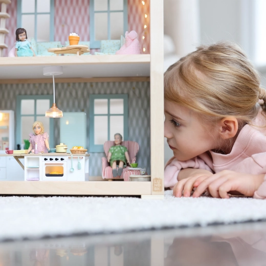 Pour jouer de manière créative dans la maison de poupées