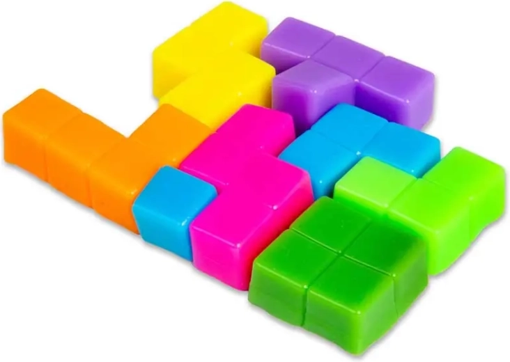 Pièces géométriques colorées