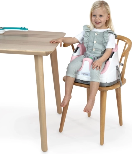 2-en-1 : à table et au sol