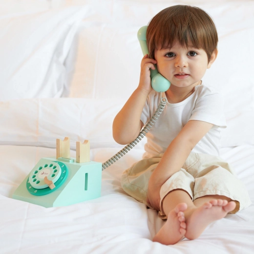 Téléphone vintage pour les petits appelants