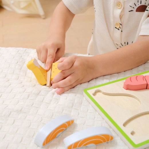Conception sûre en bois pour les petits cuisiniers
