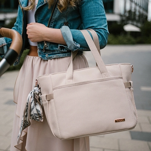 Port confortable et fixation sur la poussette