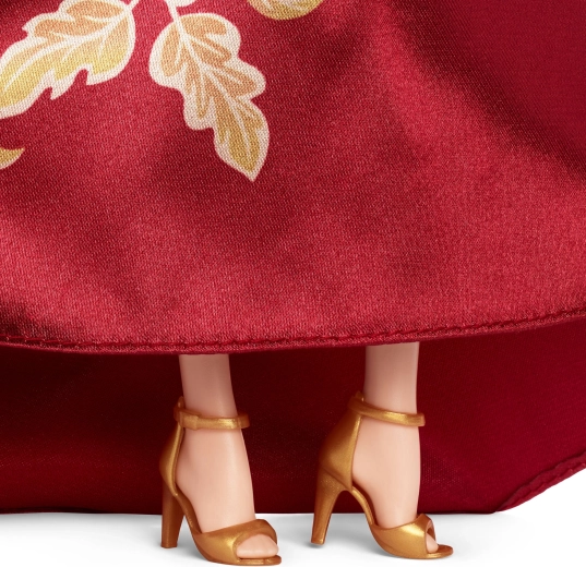 Chaussures à talons dorées pour un styling parfait
