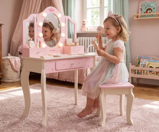 Coiffeuse et petit bureau
