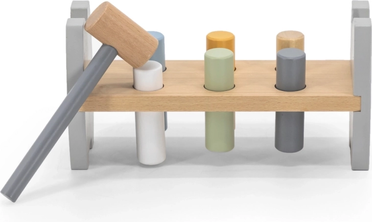 Jeu de marteau pour les petites mains habiles