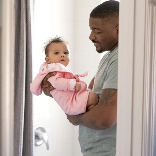 Enveloppement sûr avec ceinture fixée