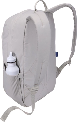 Bouteille toujours à portée de main et transport confortable