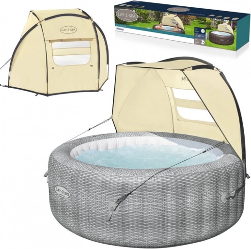 Abri pour SPA contre le vent et le soleil