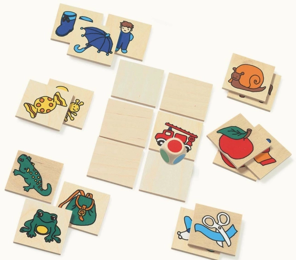 Jeu de mémoire en bois avec dé