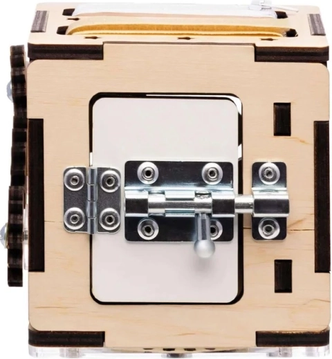 Petites portes avec loquet et charnières