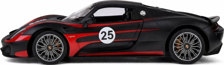 Phares LED et pneus en caoutchouc