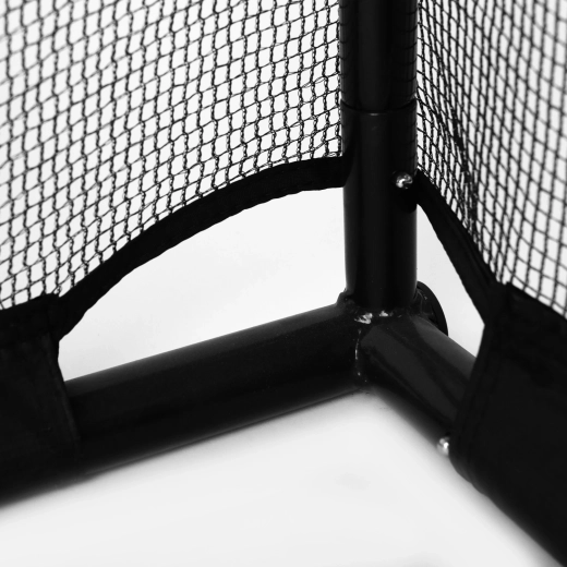 Structure solide en acier