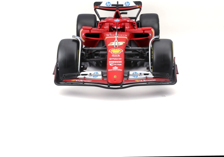 Détails fidèles et aérodynamique du SF-24