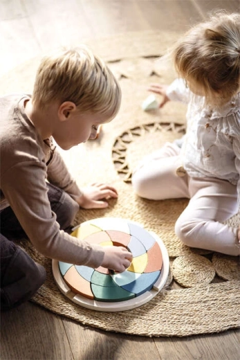 Jeu créatif inspiré de la pédagogie Montessori