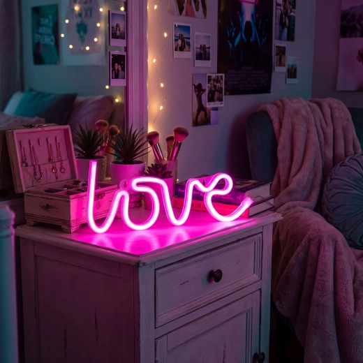 Lampe LED néon rose Love