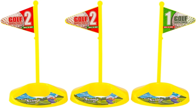 Trous cibles avec drapeaux pour un jeu compétitif