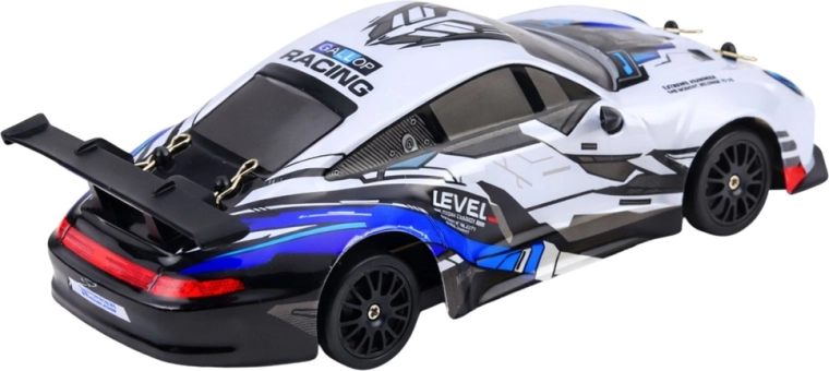 Prête pour le drift : roues interchangeables incluses