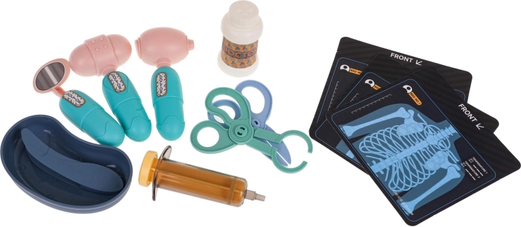 Nombreux accessoires pour jouer au docteur