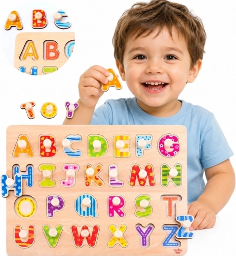 Puzzle d’encastrement Montessori en bois Tooky Toy – alphabet avec poignées