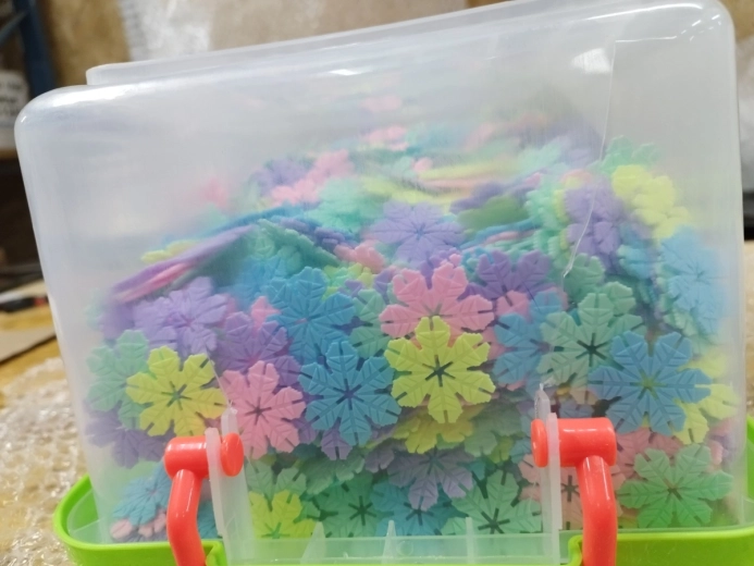 Assemblage en motifs et en créations 3D