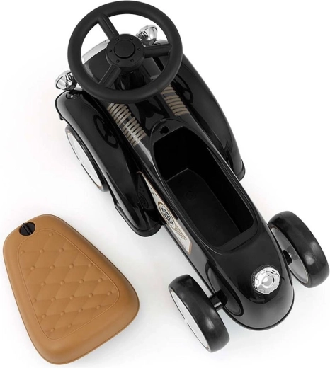 Espace de rangement sous le siège