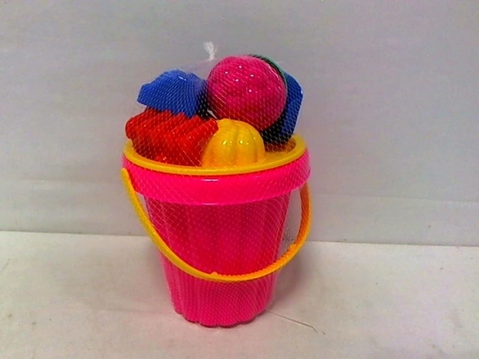 Ensemble de plage pour enfants avec seau et moules
