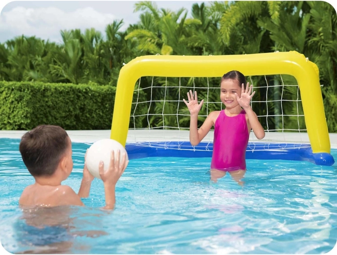 But flottant pour jeux aquatiques