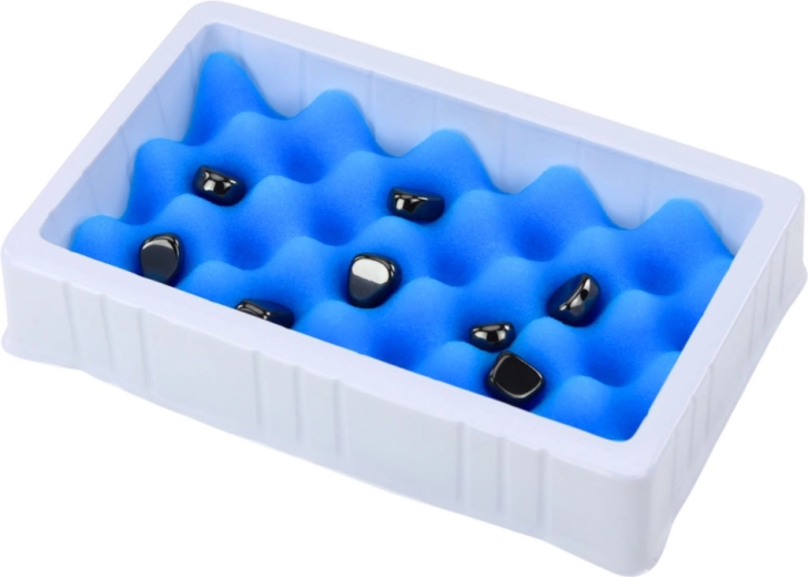 Plateau stable avec insert en mousse pour une vue de jeu claire