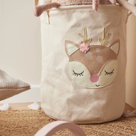 Un adorable motif de faon