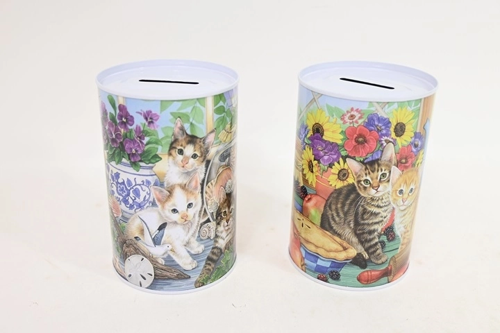 Tirelire en métal avec motif de chatons